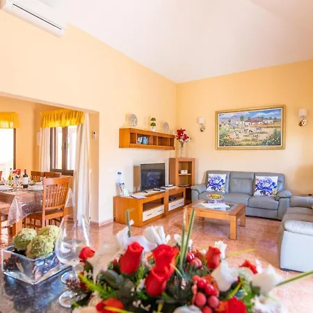 Bella Lucia Luxury 2 فيلة كوراليهو